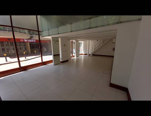 40M² RETAIL RENTED IN CAPE TOWN CITY CENTRE